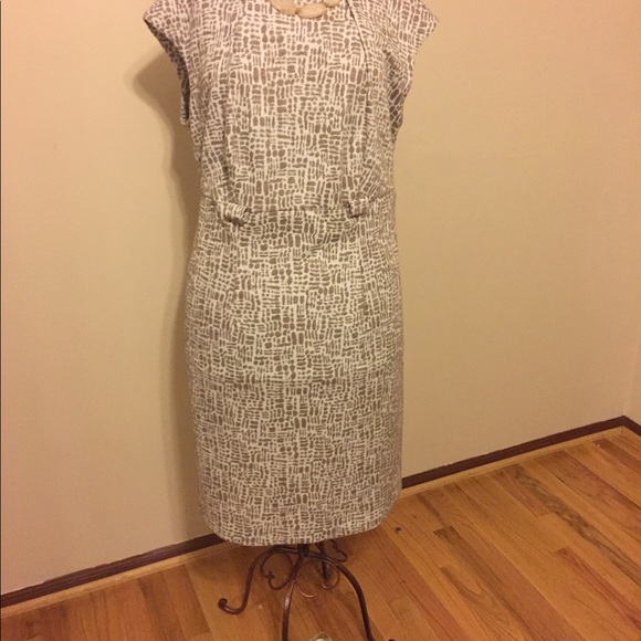 Career Dress - Picture 2 of 5